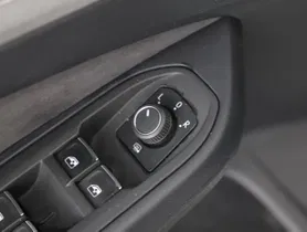 VW Golf VIII Variant 2.0 TDI Life | Thumbnail 21 von 23