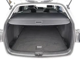 VW Golf VIII Variant 2.0 TDI Life | Thumbnail 22 von 23