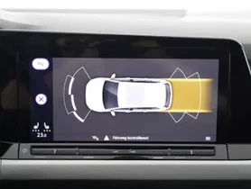 VW Golf VIII Variant 2.0 TDI Life | Thumbnail 15 von 23