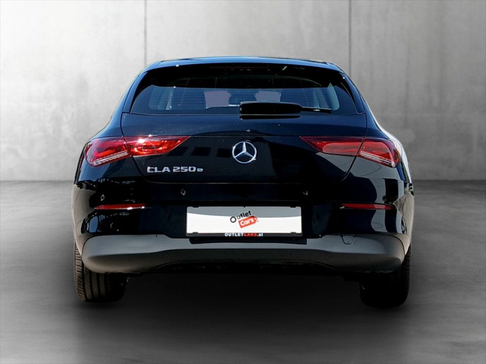 Mercedes-Benz CLA 250 e Shooting Brake Style | Bild 5 von 26