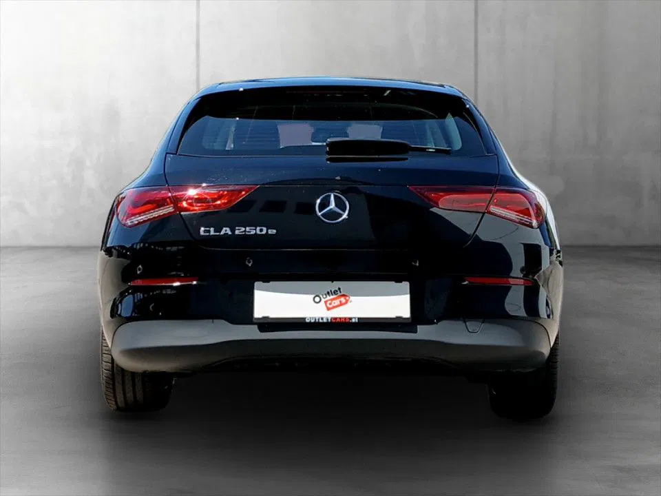 Mercedes-Benz CLA 250 e Shooting Brake Style | Bild 5 von 26