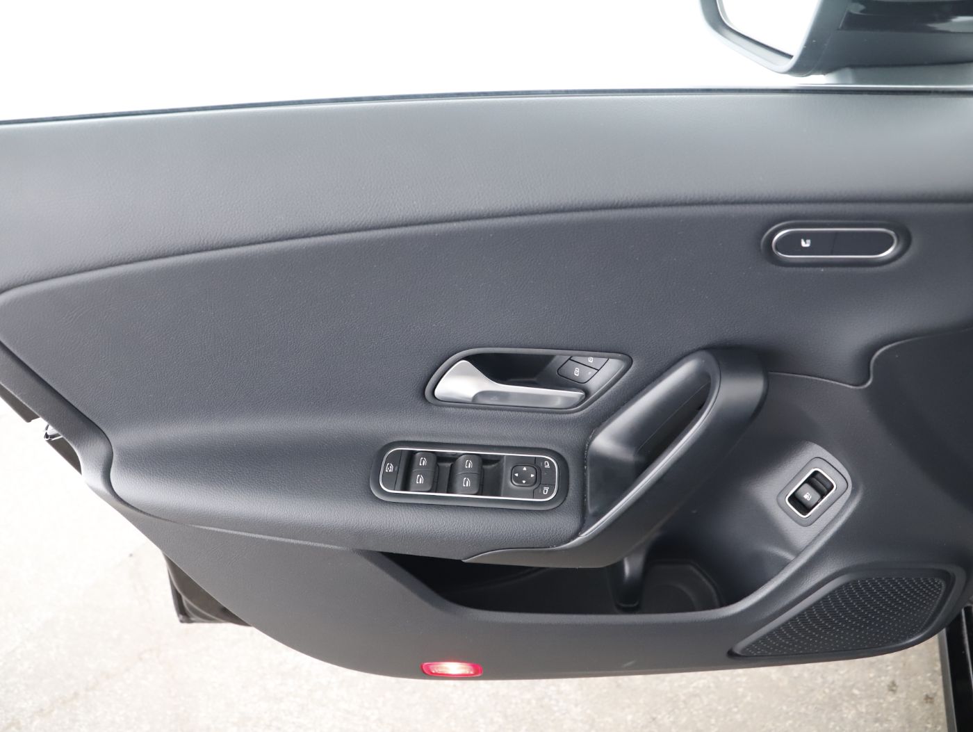 Mercedes-Benz CLA 250 e Shooting Brake Style | Bild 7 von 26