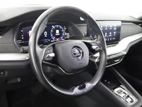 Skoda Octavia Combi 2.0 TDI | Thumbnail 12 von 24