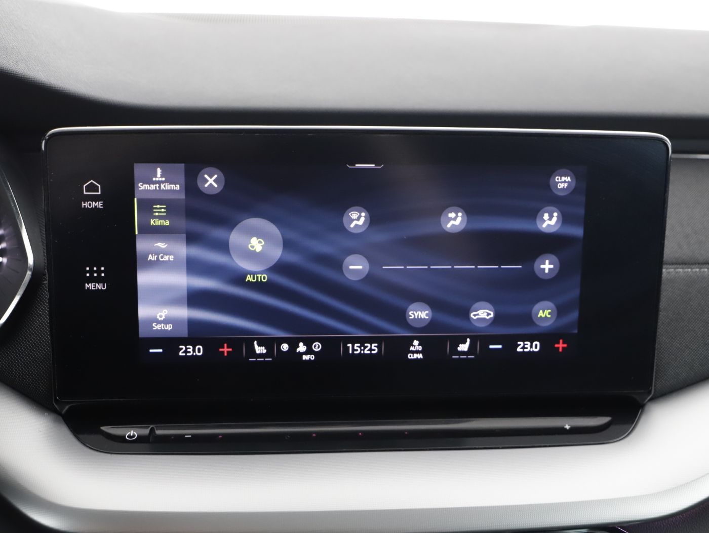 Skoda Octavia Combi 2.0 TDI | Bild 19 von 24