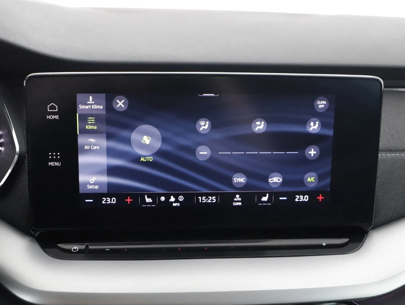 Skoda Octavia Combi 2.0 TDI | Bild 19 von 24