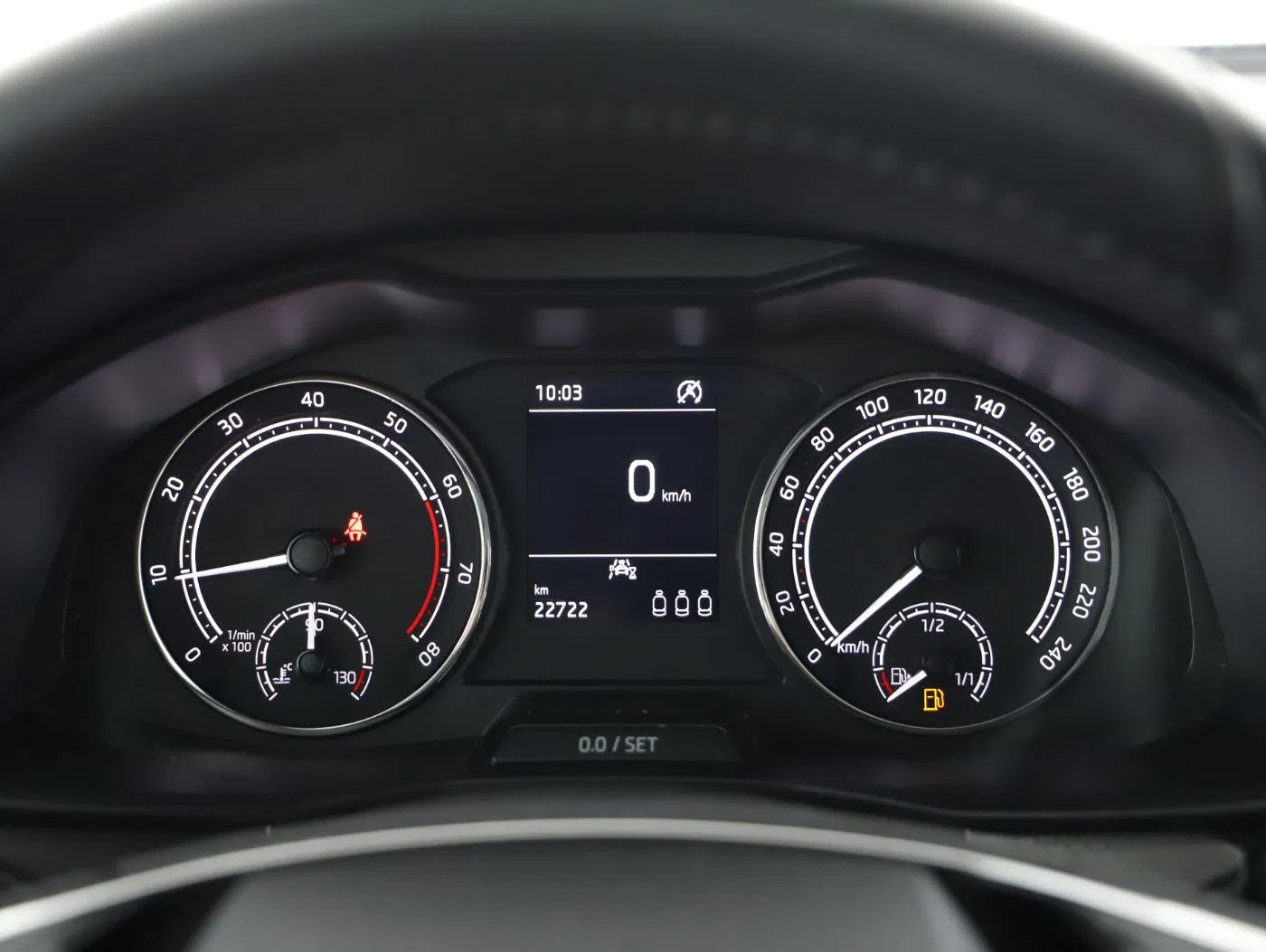 Skoda Kamiq 1.0 TSI Ambition | Bild 13 von 23