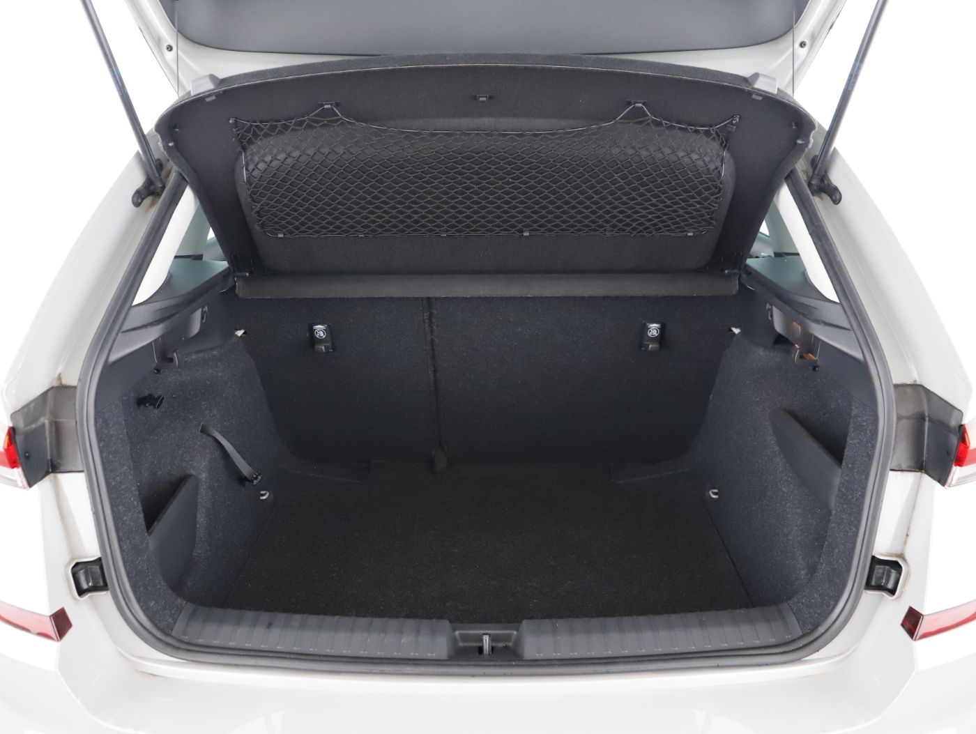 Skoda Kamiq 1.0 TSI Ambition | Bild 23 von 23