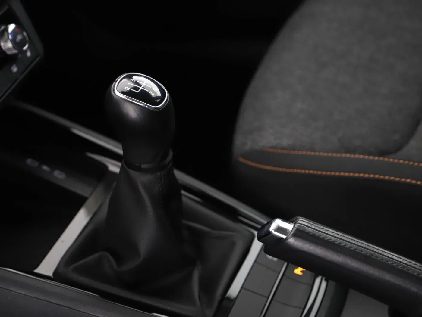 Skoda Kamiq 1.0 TSI Ambition | Bild 12 von 23