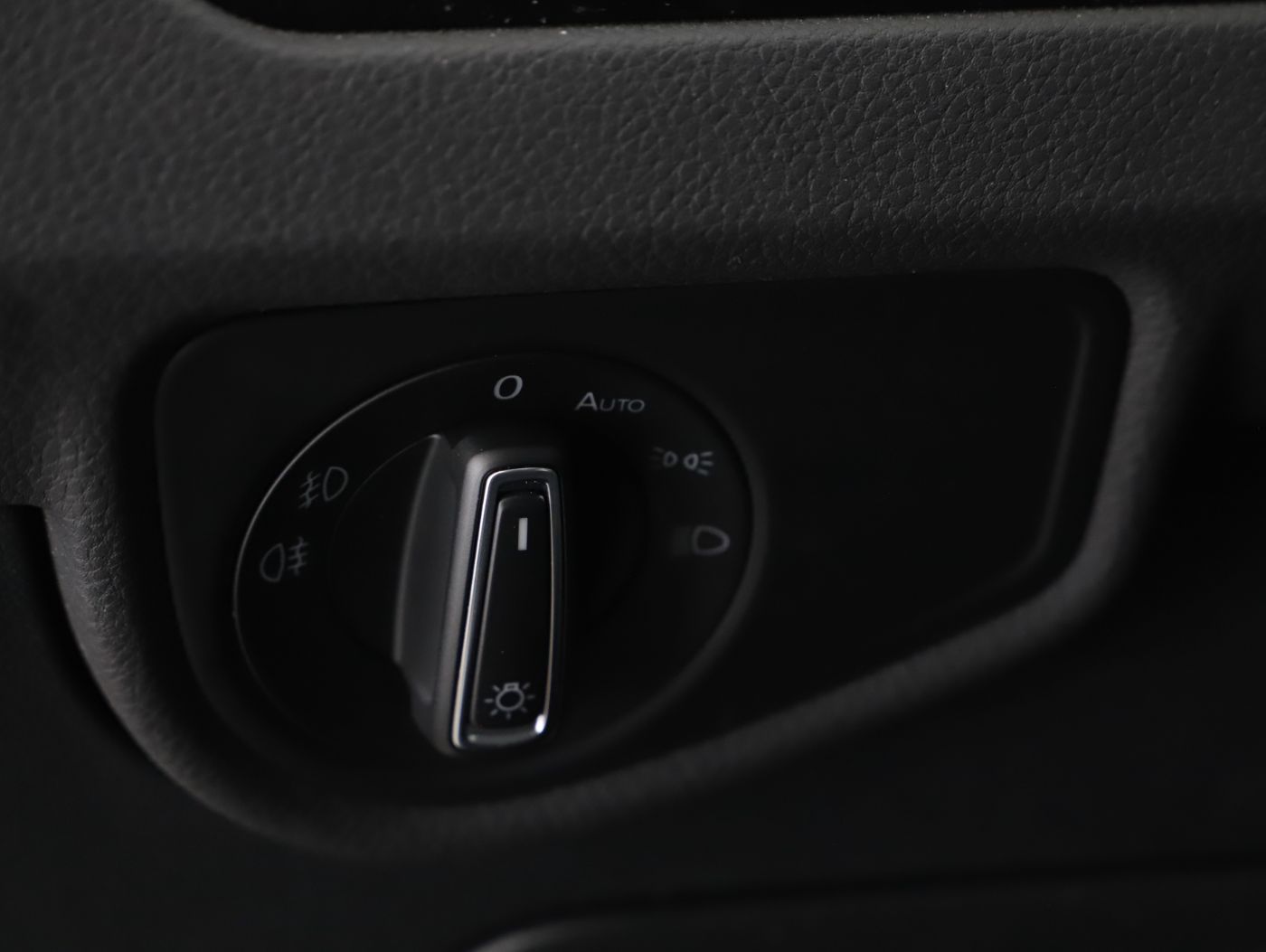 VW Touran 2.0 TDI | Bild 9 von 26
