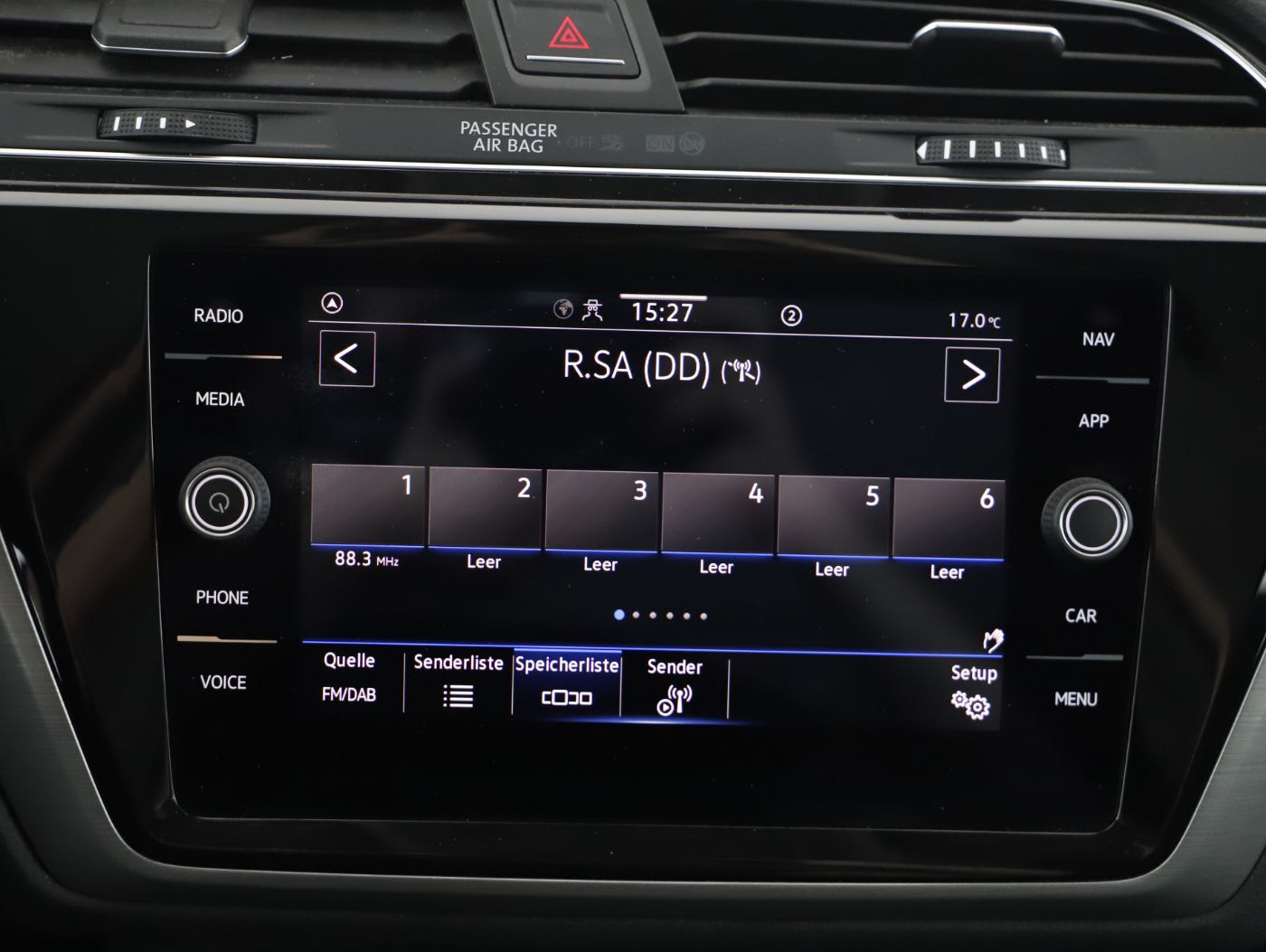 VW Touran 2.0 TDI BMT Comfortline | Bild 18 von 25