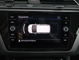 VW Touran 2.0 TDI BMT Comfortline | Thumbnail 19 von 25