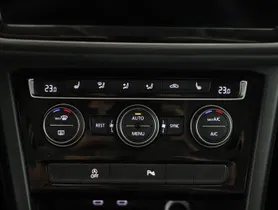 VW Touran 2.0 TDI BMT Comfortline | Thumbnail 20 von 25