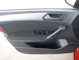 VW Touran 2.0 TDI BMT Comfortline | Thumbnail 8 von 25