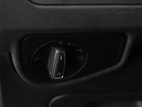 VW Touran 2.0 TDI BMT Comfortline | Thumbnail 10 von 25