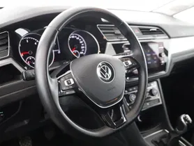 VW Touran 2.0 TDI BMT Comfortline | Thumbnail 12 von 25