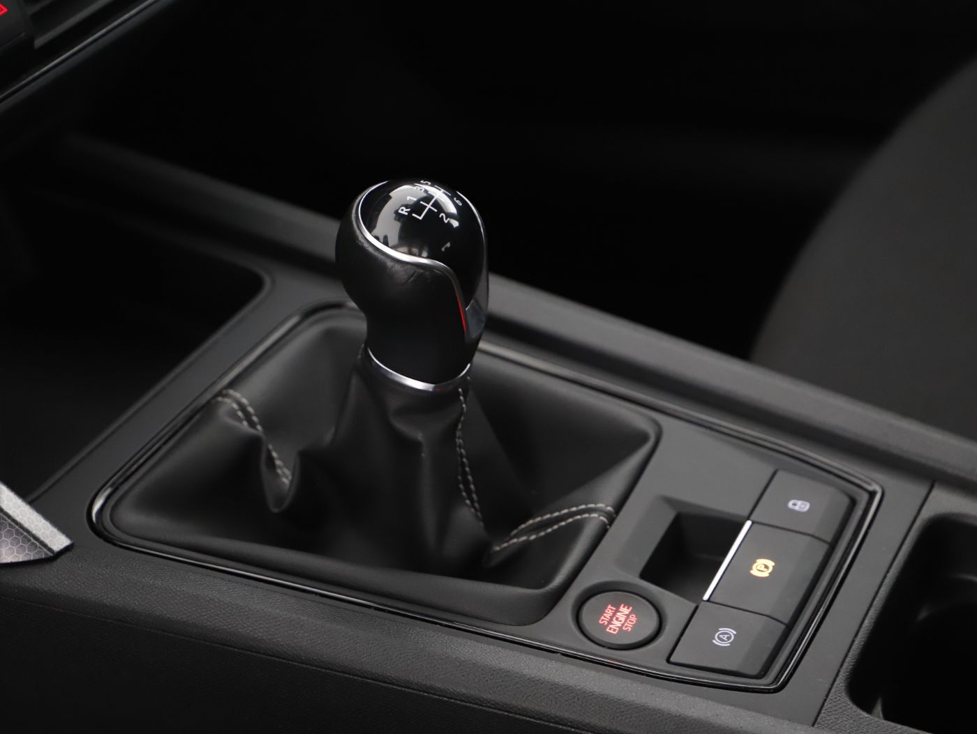 Seat Leon 2.0 TDI Reference | Bild 10 von 22