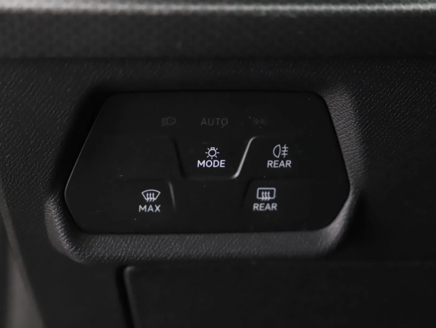 Seat Leon 2.0 TDI Reference | Bild 19 von 22