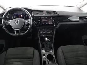 VW Touran 1.5 TSI BMT Highline | Thumbnail 8 von 22
