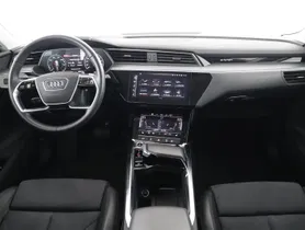Audi e-tron 55 quattro business | Thumbnail 9 von 25