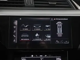 Audi e-tron 55 quattro business | Thumbnail 16 von 25