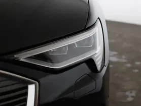 Audi e-tron 55 quattro business | Thumbnail 23 von 25