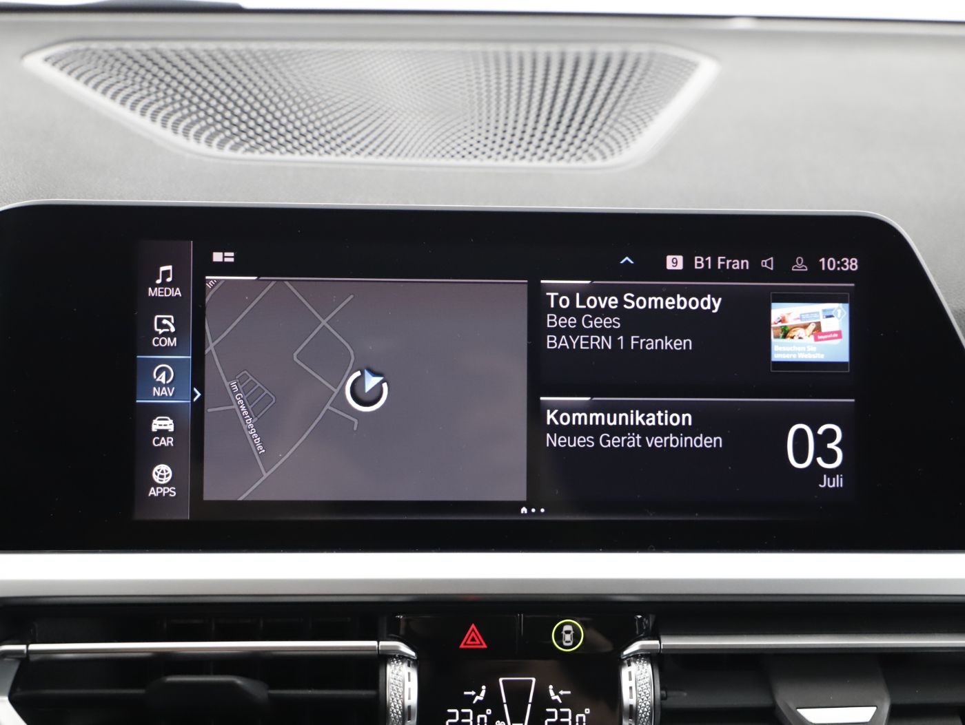 BMW 330e xDrive Touring Advantage | Bild 17 von 24