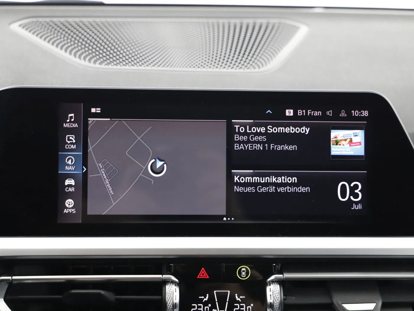 BMW 330e xDrive Touring Advantage | Bild 17 von 24