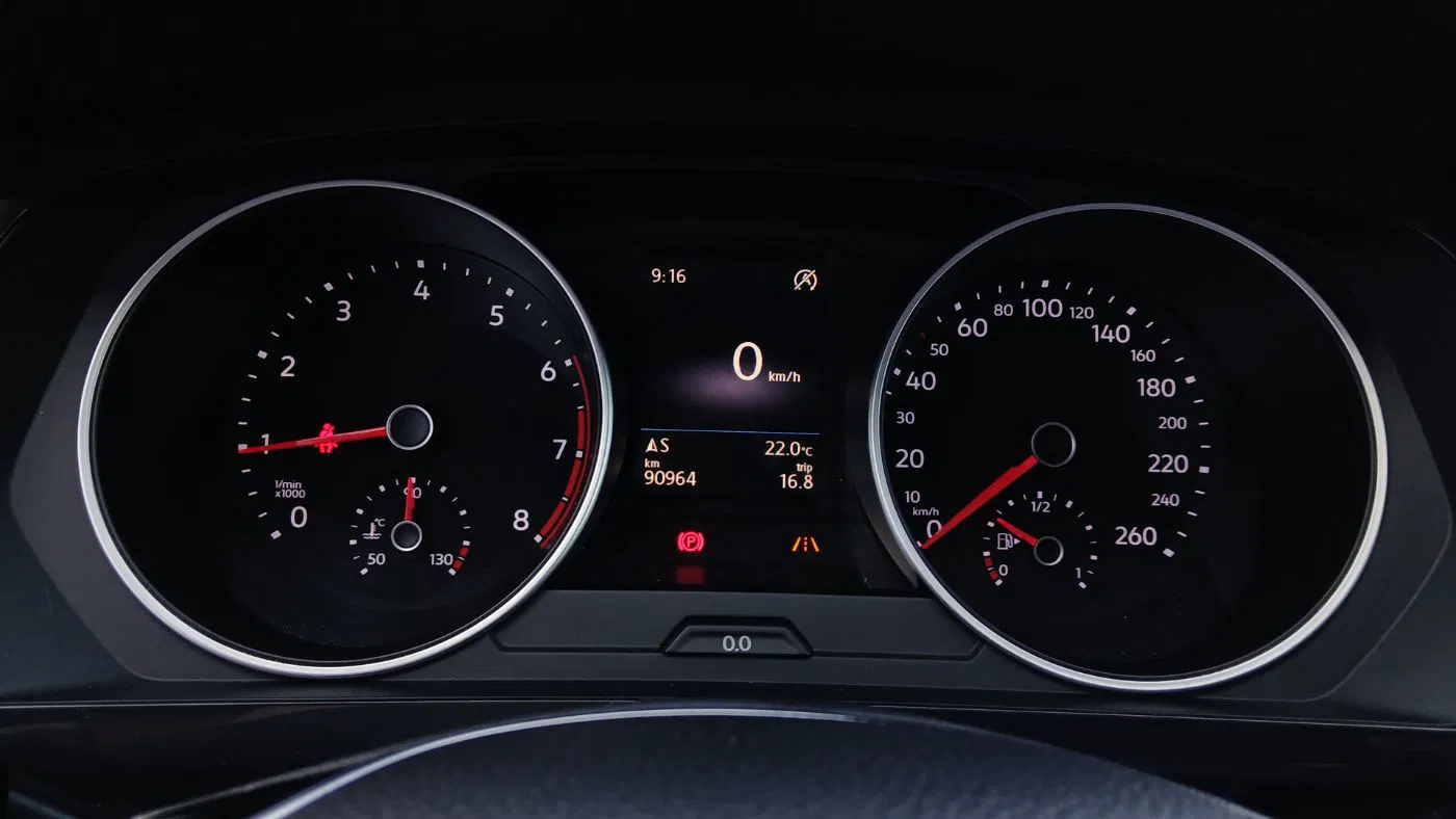 VW Tiguan 1.5 TSI BMT Comfortline | Bild 14 von 25