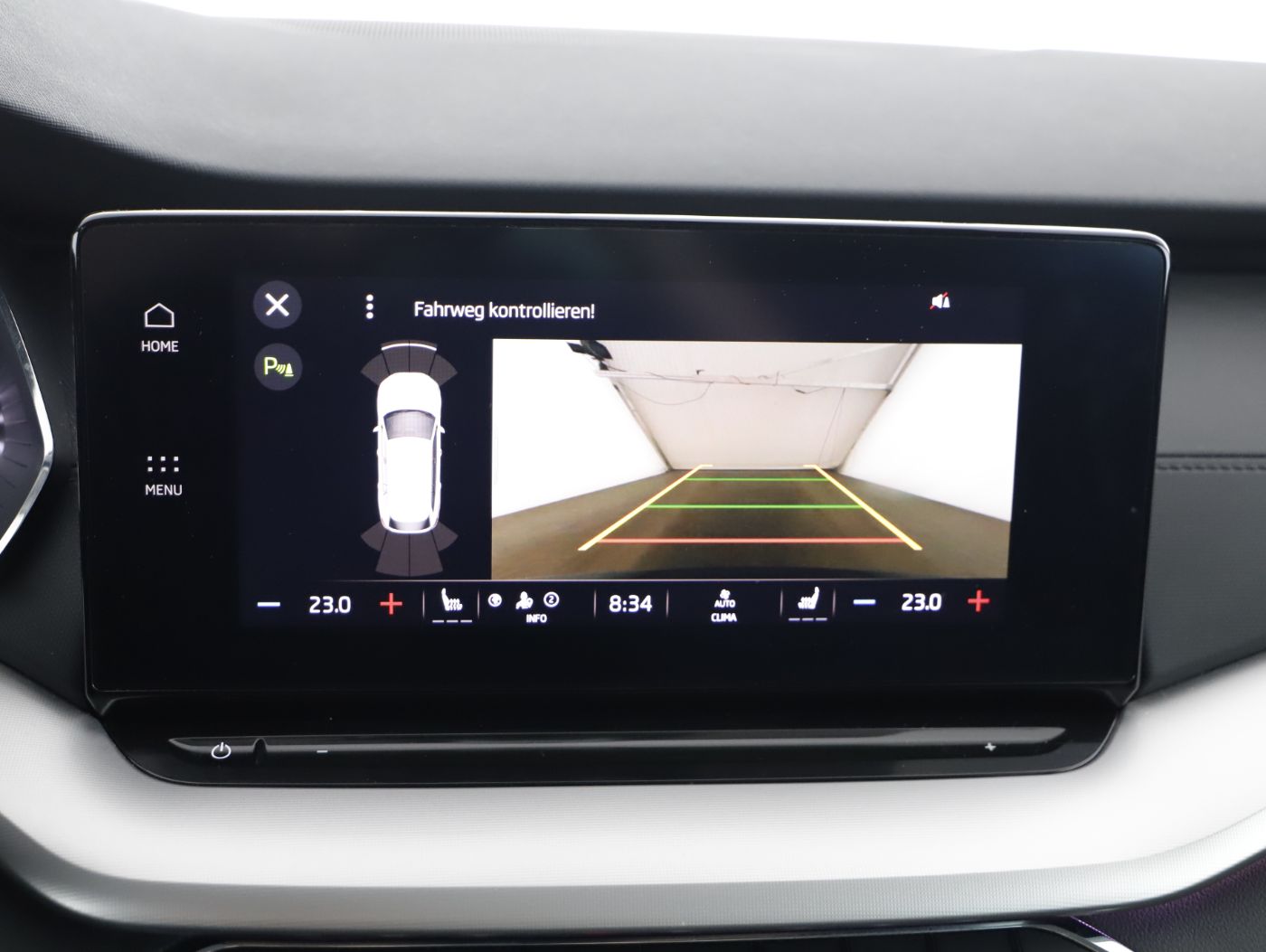 Skoda Octavia Combi 2.0 TDI Ambition | Bild 15 von 24