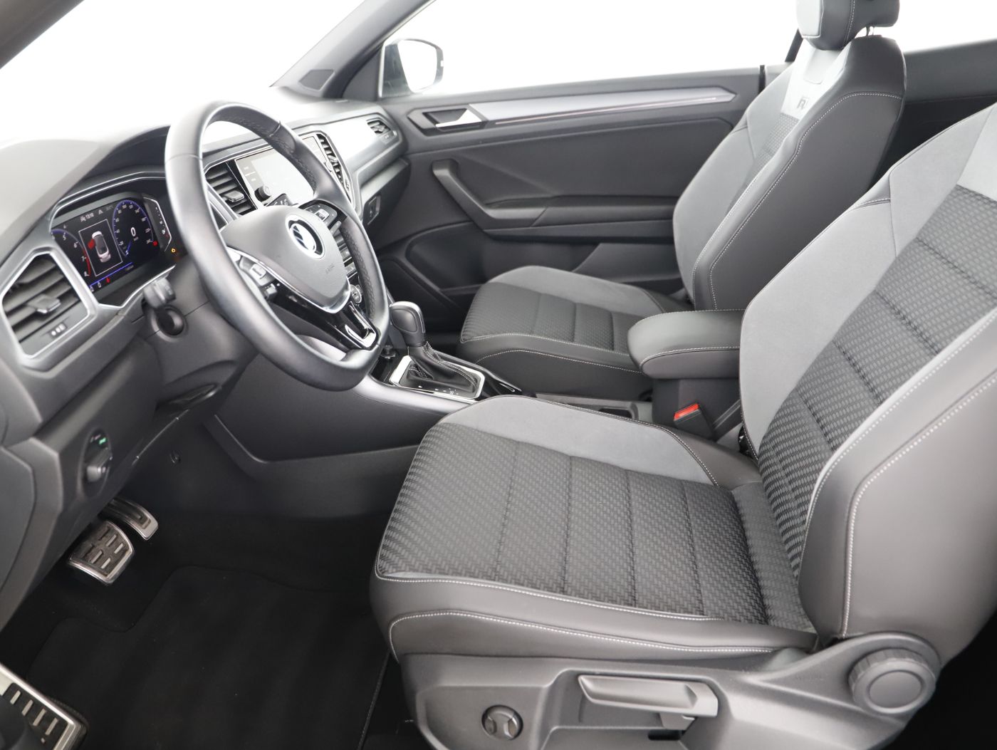 VW T-Roc Cabrio TSI | Bild 11 von 24