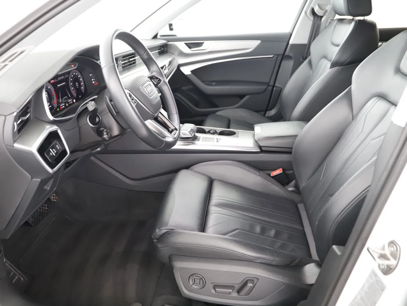 Audi A6 Avant 40 2.0 TDI qu. sport | Bild 7 von 20