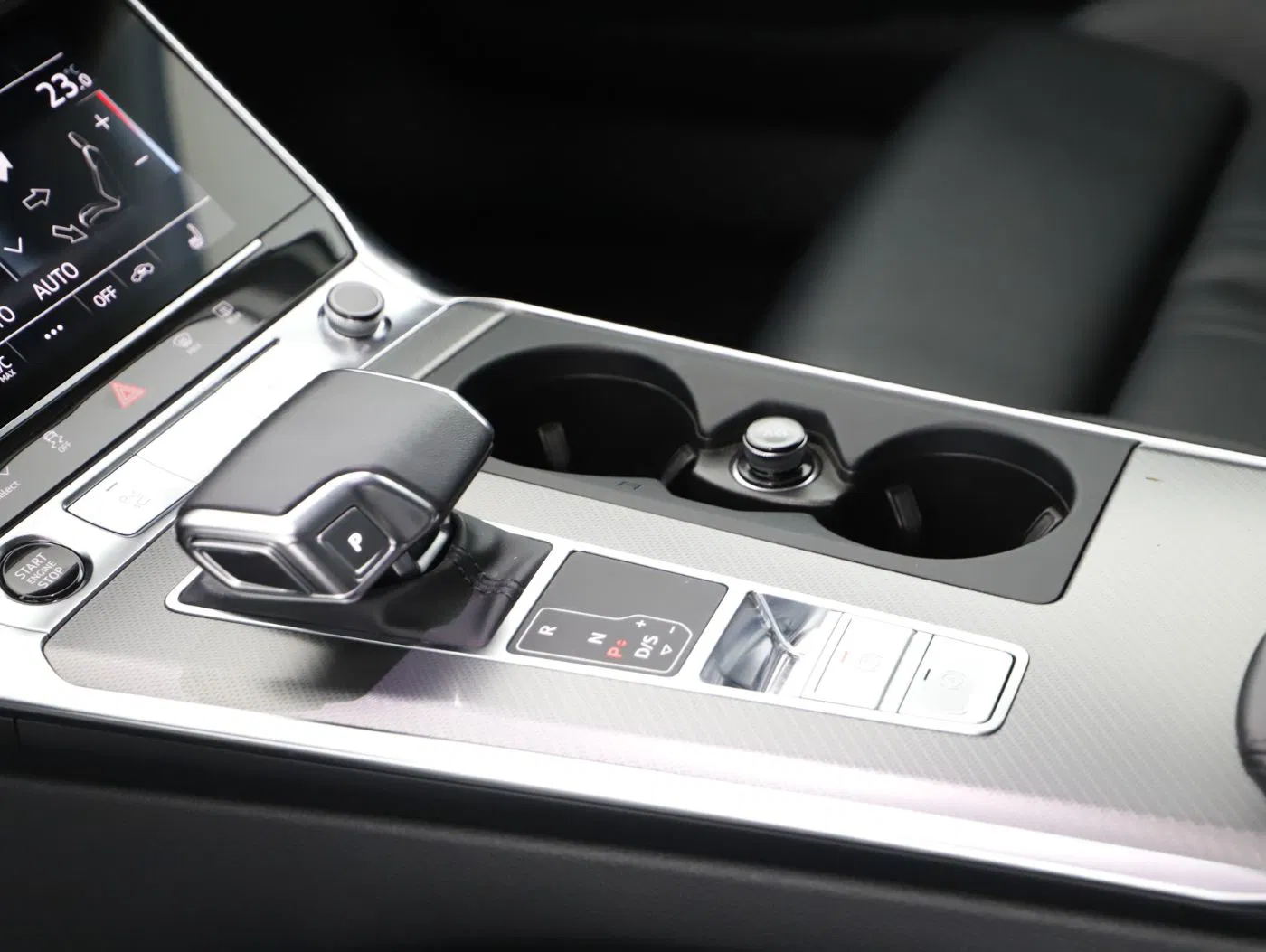 Audi A6 Avant 40 2.0 TDI qu. sport | Bild 11 von 20