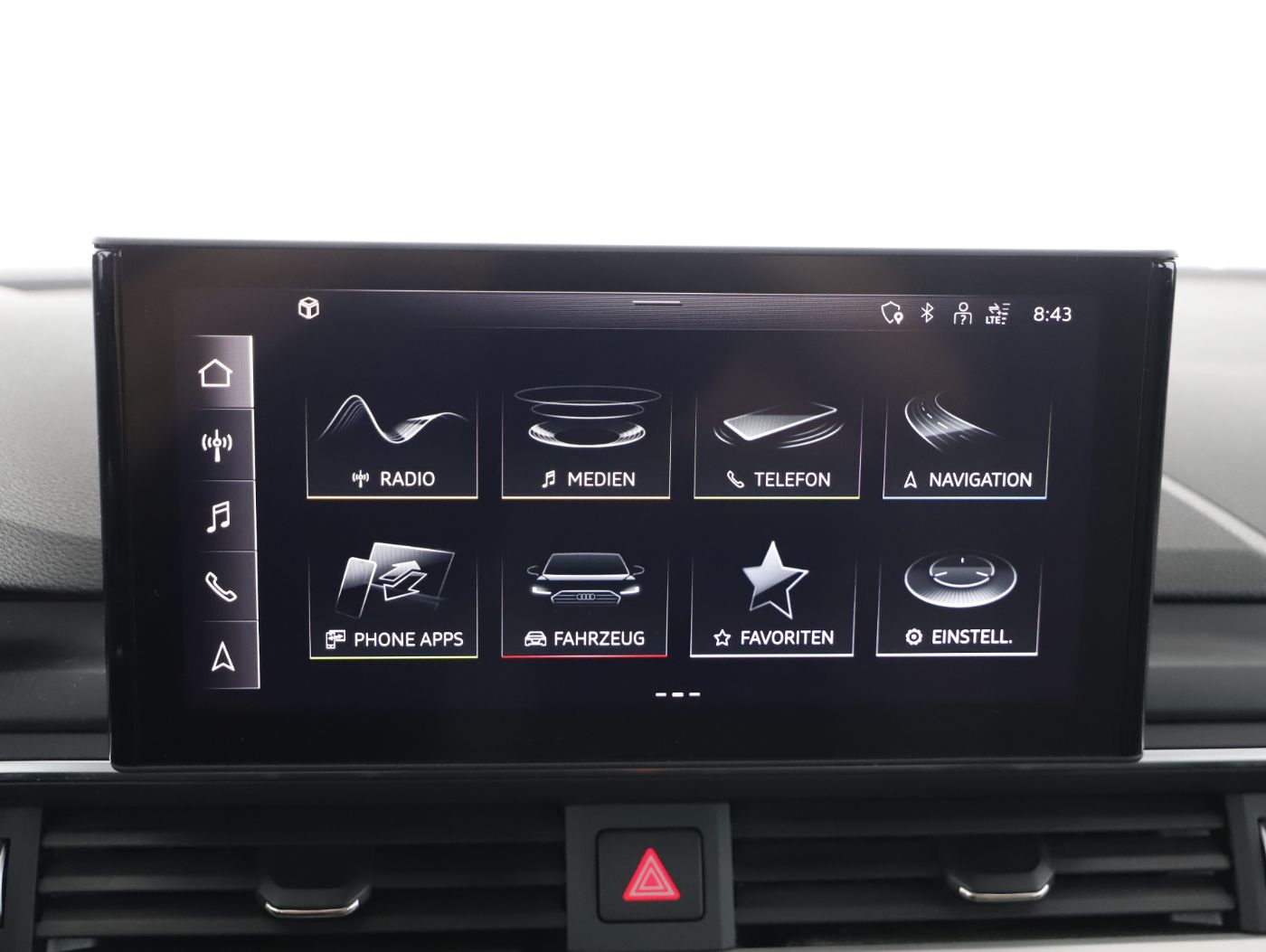 Audi A4 Avant 30 2.0 TDI advanced | Bild 16 von 28