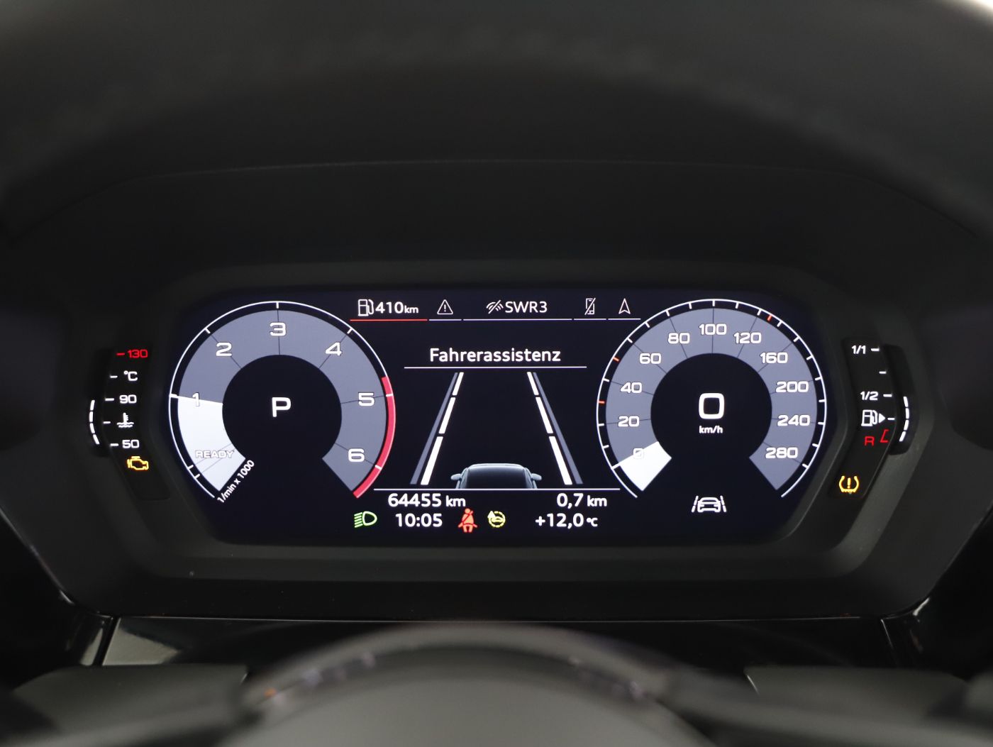 Audi A3 Sportback 35 2.0 TDI S-Line | Bild 12 von 24