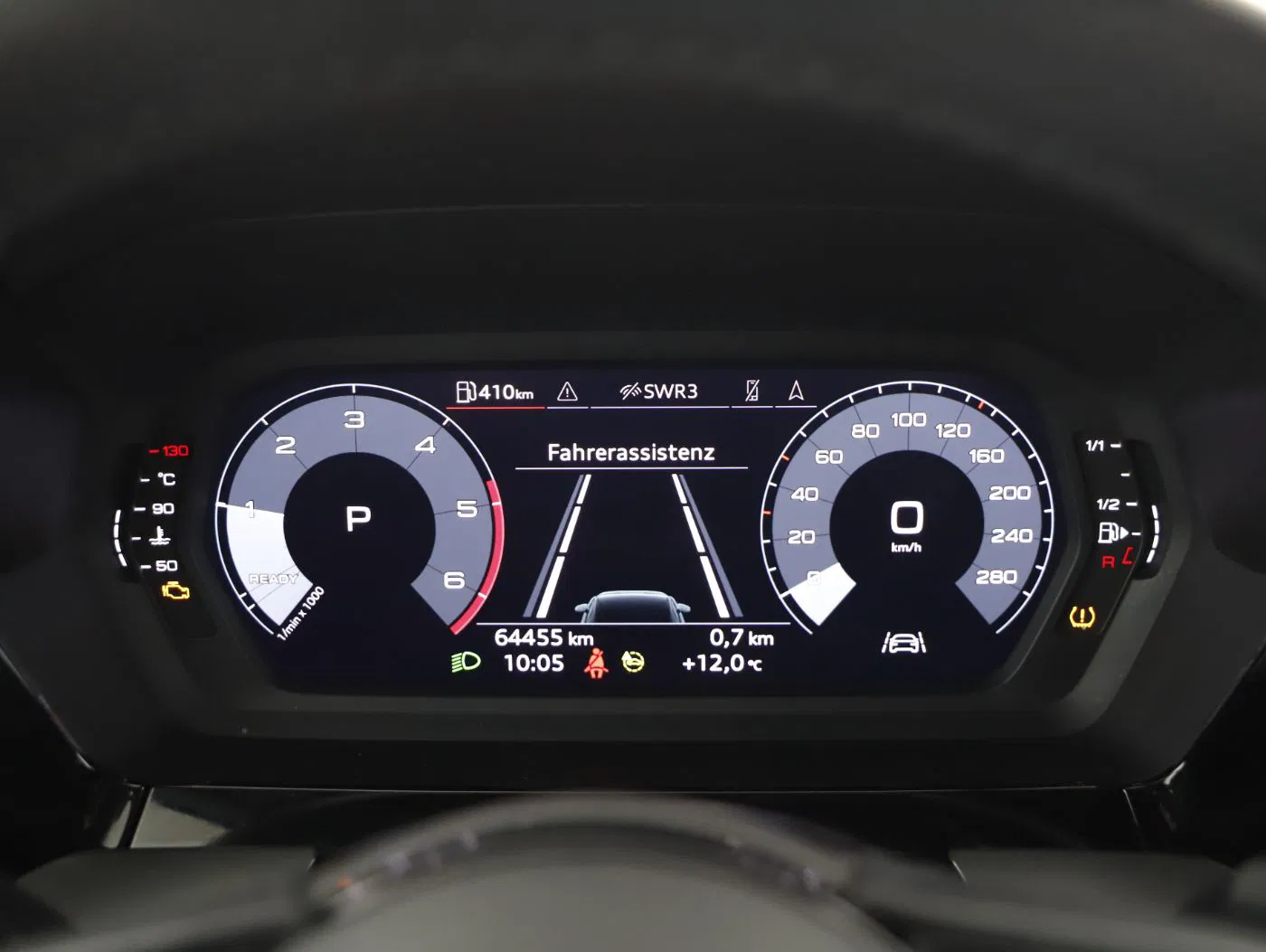 Audi A3 Sportback 35 2.0 TDI S-Line | Bild 12 von 24