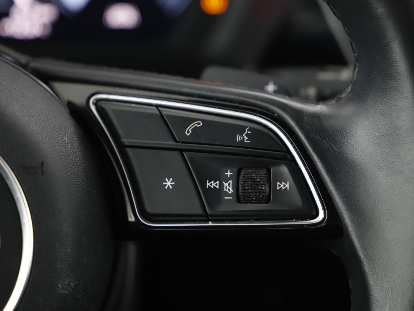 Audi A3 Sportback 35 2.0 TDI S-Line | Bild 18 von 24