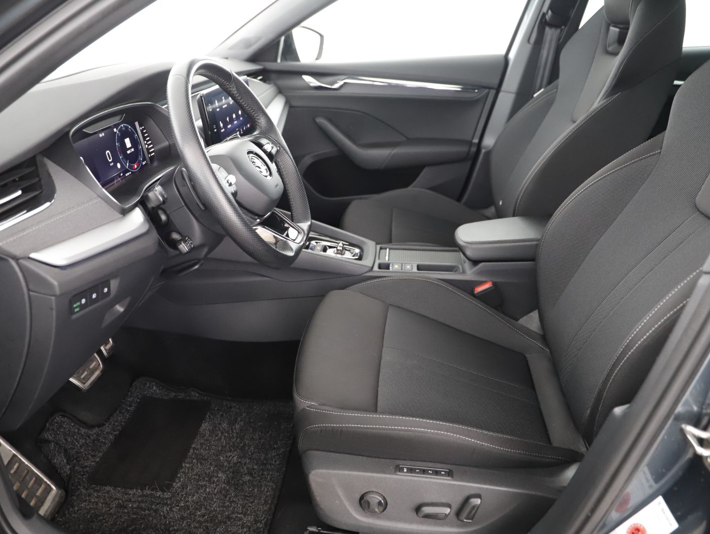Skoda Octavia Combi 2.0 TDI Style | Bild 7 von 24