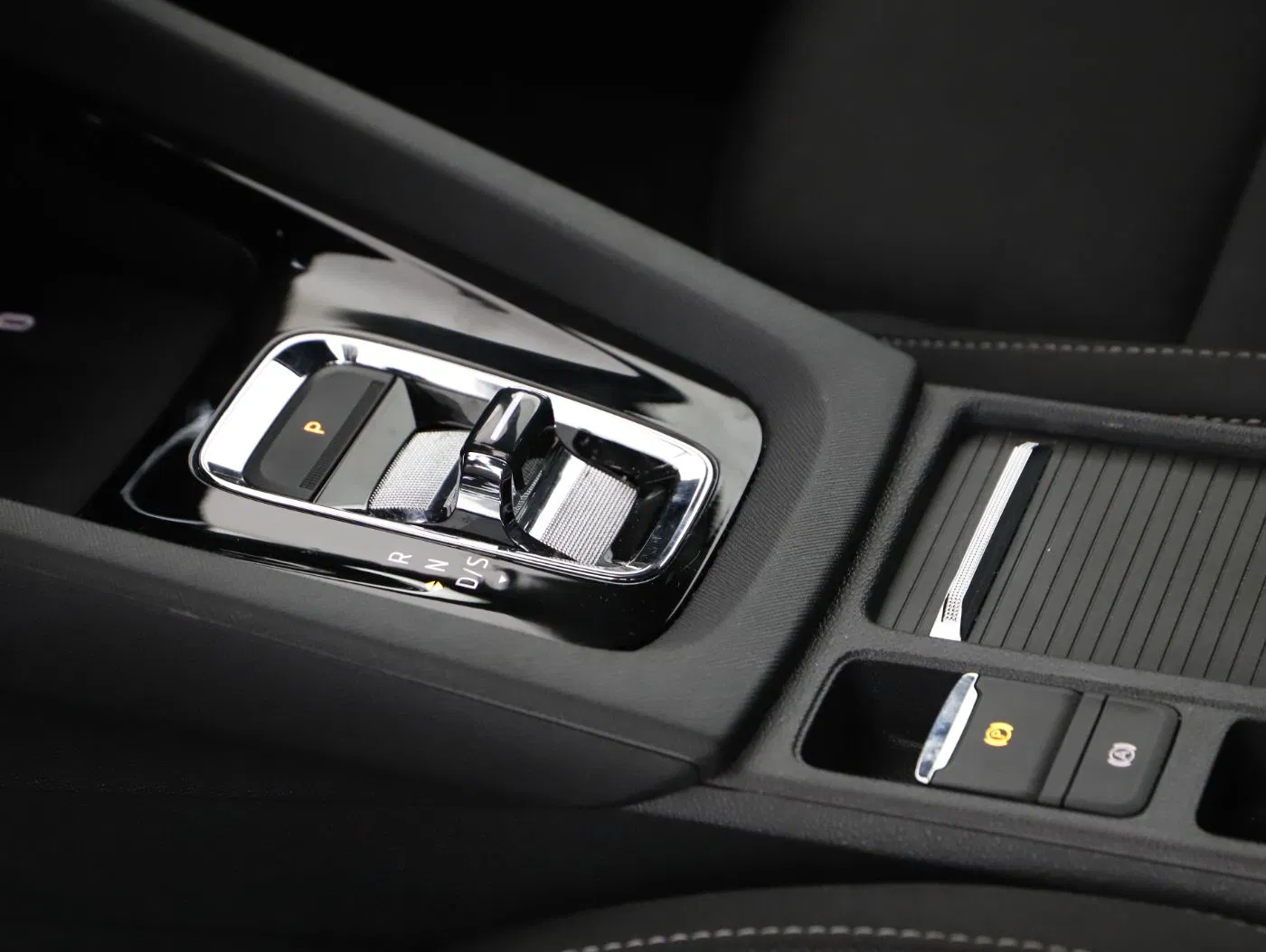 Skoda Octavia Combi 2.0 TDI Style | Bild 16 von 24