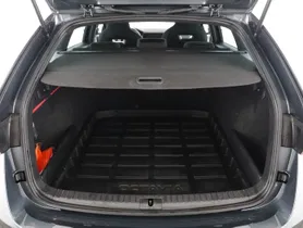 Skoda Octavia Combi 2.0 TDI Style | Thumbnail 23 von 24