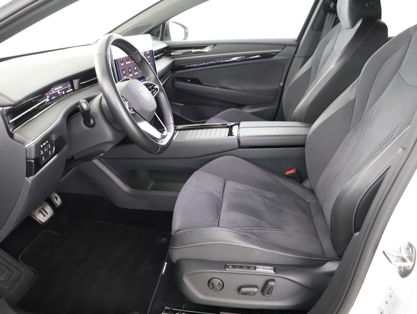 VW ID.7 Tourer Pro W | Bild 10 von 26