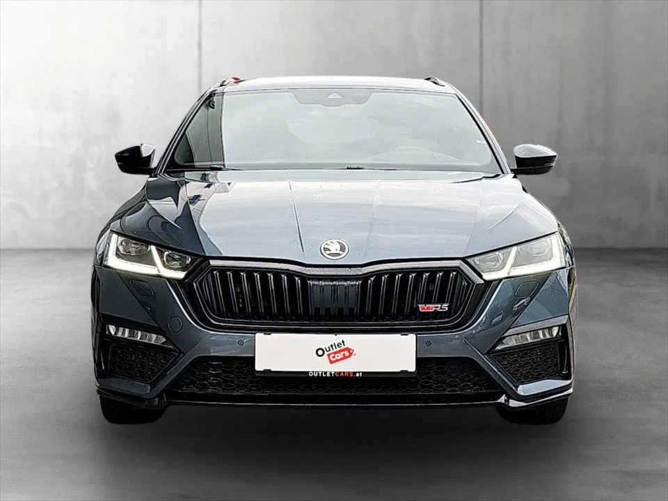 Skoda Octavia Combi 2.0 TDI RS | Bild 2 von 25