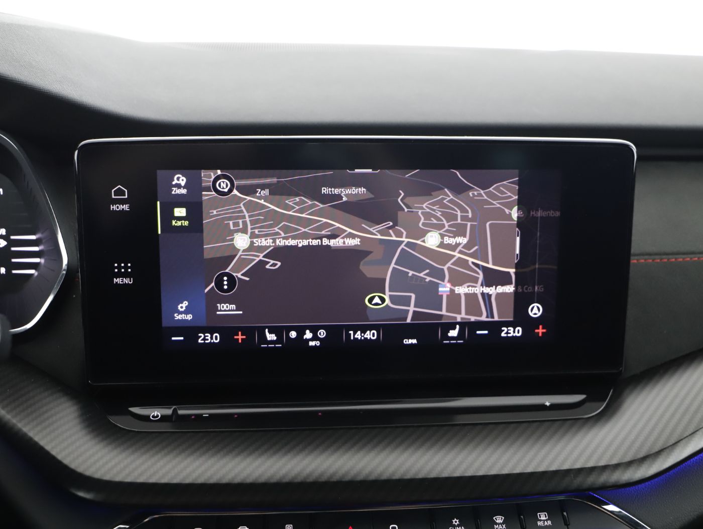 Skoda Octavia Combi 2.0 TDI RS | Bild 17 von 25
