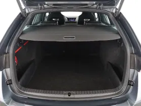Skoda Octavia Combi 2.0 TDI RS | Thumbnail 23 von 25