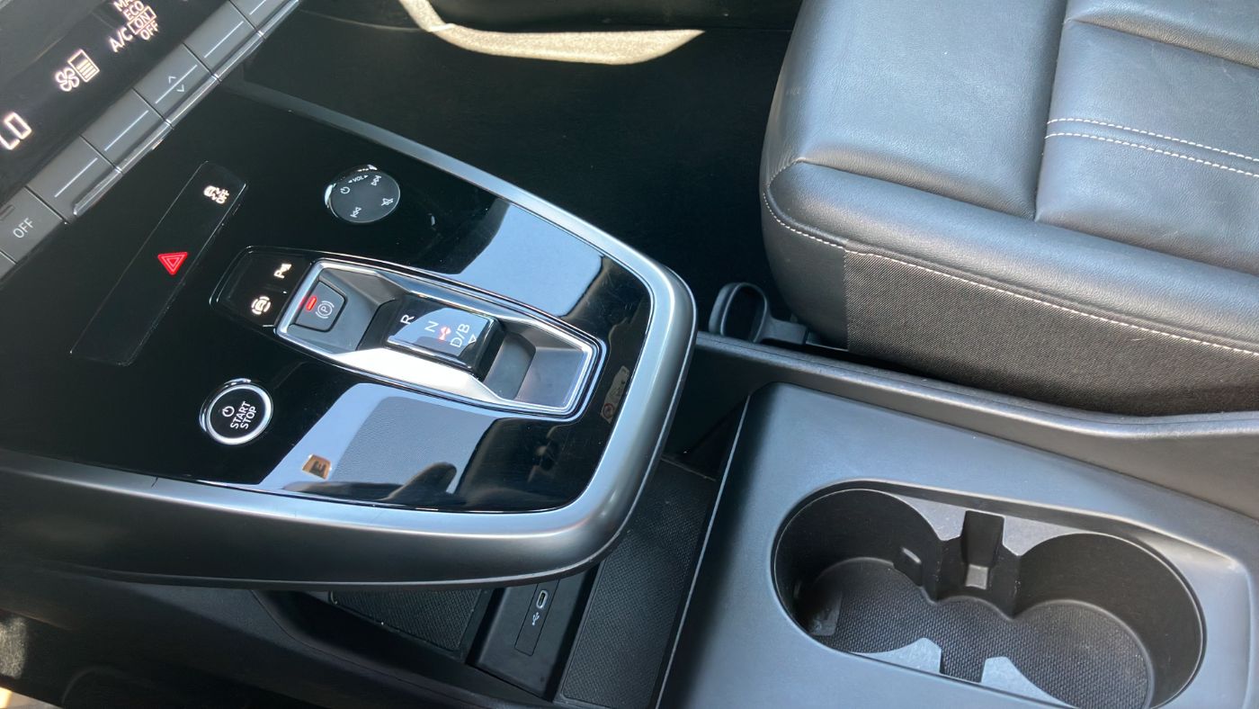 Audi Q4 e-tron 40 e-tron | Bild 17 von 22