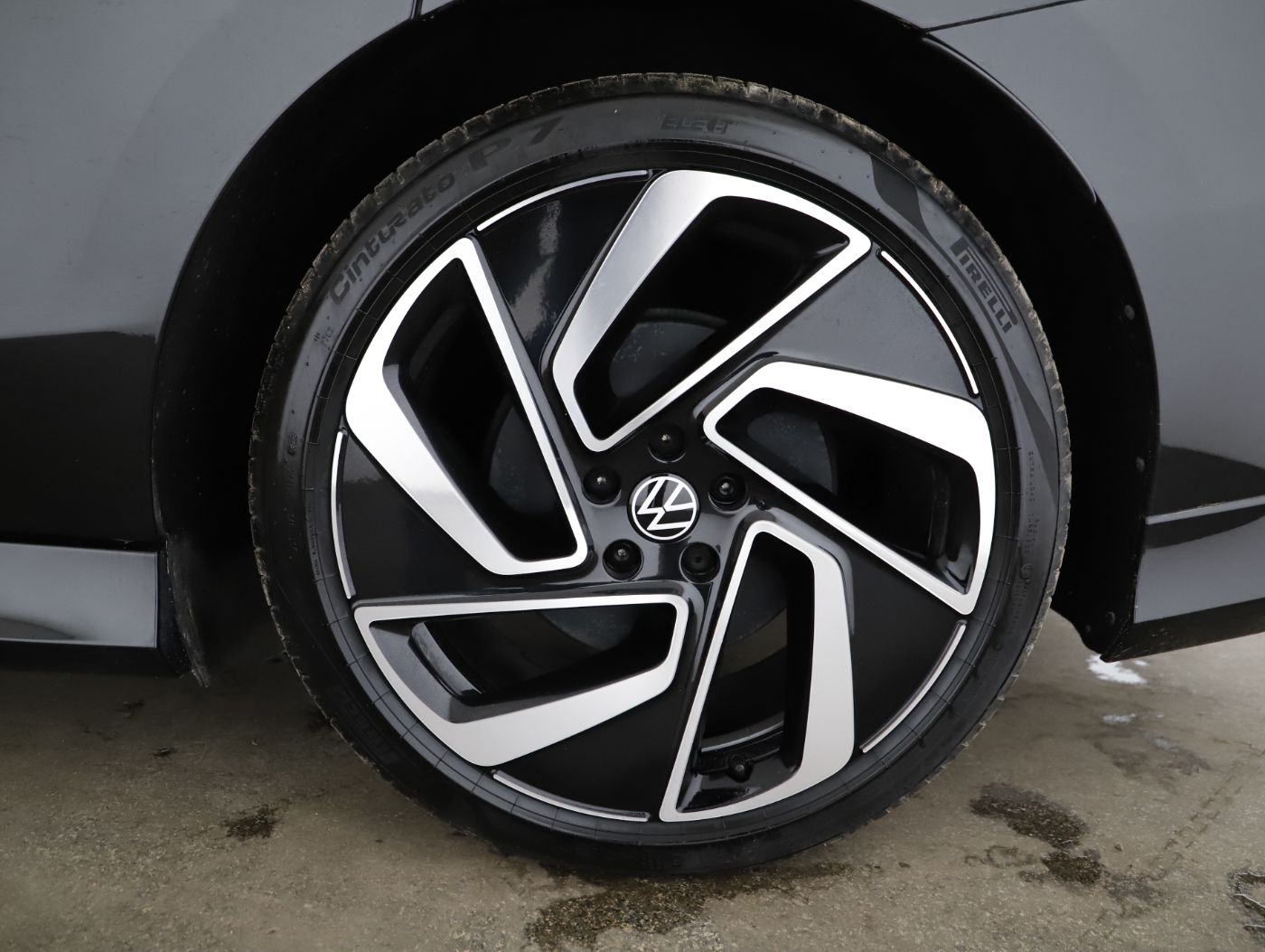 VW ID.7 Tourer Pro Business 210 kW | Bild 6 von 26