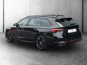 Skoda Octavia Combi 2.0 TDI RS | Thumbnail 3 von 23