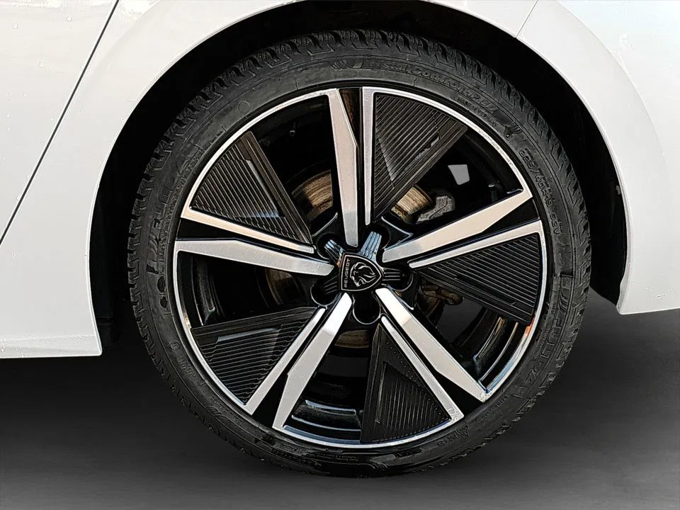 Peugeot 308 1.2 PureTech 130 GT | Bild 6 von 21
