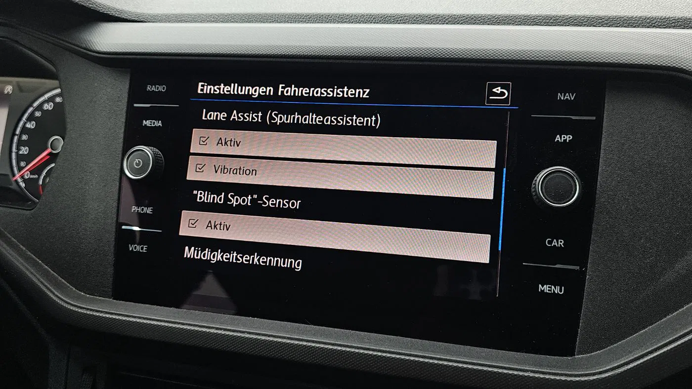VW T-Cross 1.0 TSI | Bild 16 von 19