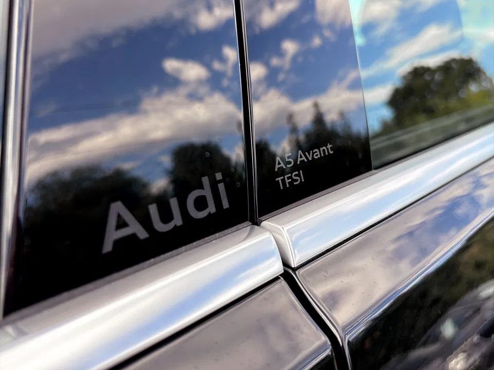 Audi A5 Avant e-hybrid quattro 220 kW | Bild 24 von 25