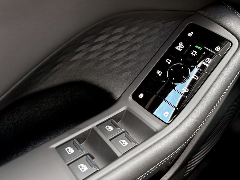 Audi A5 Avant e-hybrid quattro 220 kW | Bild 8 von 25